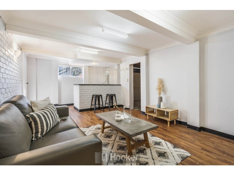 17 Cheshire Close, Rankin Park NSW 2287