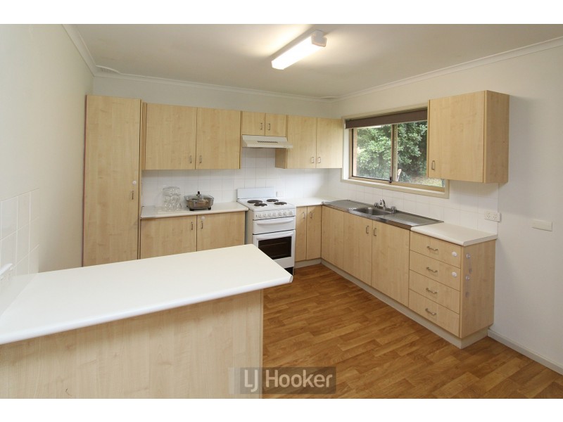 6 Jedda Place, Bolton Point NSW 2283