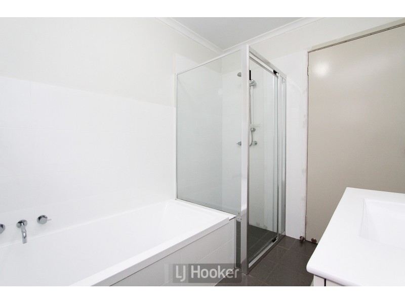 6 Jedda Place, Bolton Point NSW 2283