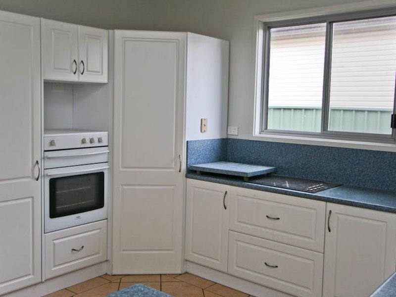 44 Albert Street, Belmont NSW 2280