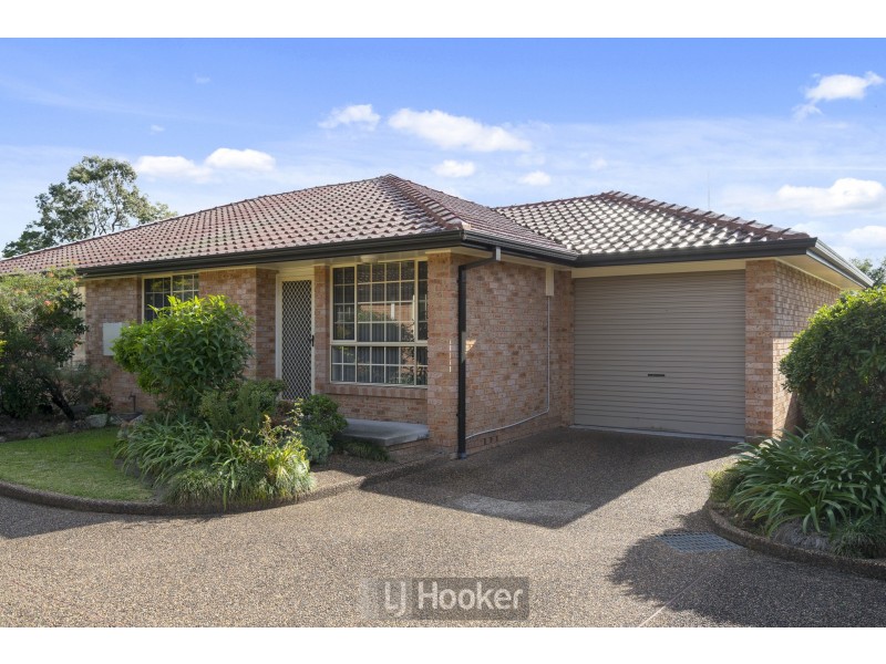 5/4 Delta Close, Eleebana NSW 2282