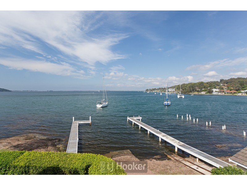 6/8 Ambrose Street, Carey Bay NSW 2283