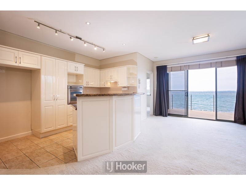 6/8 Ambrose Street, Carey Bay NSW 2283