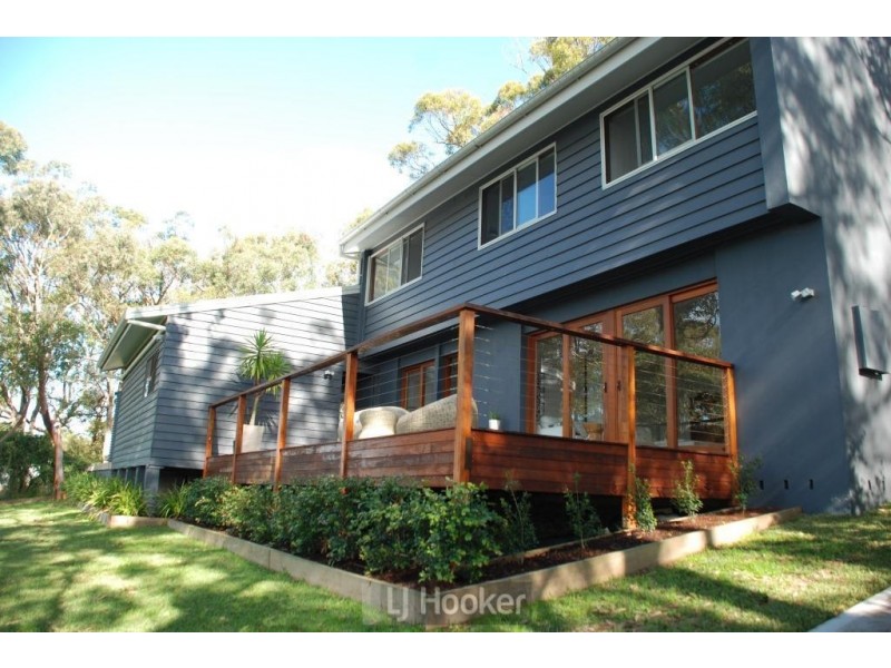 131 Skye Point Road, Coal Point NSW 2283