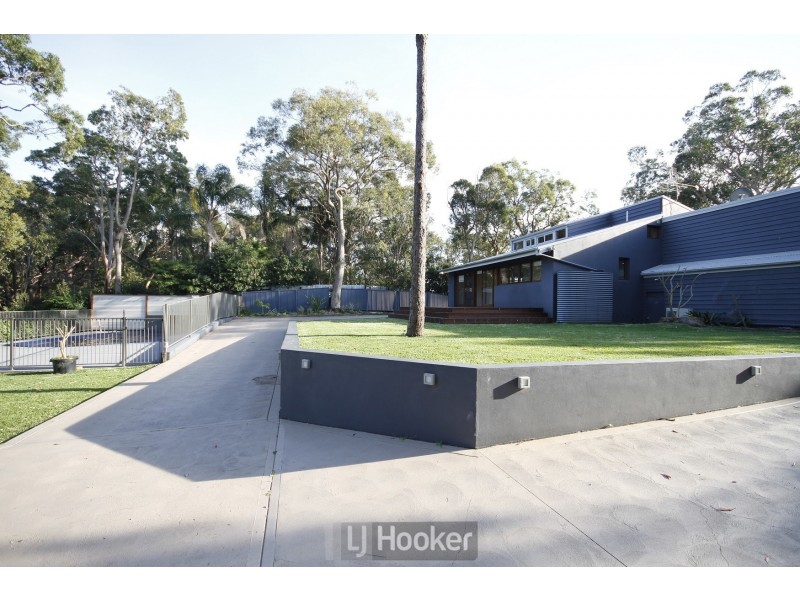 131 Skye Point Road, Coal Point NSW 2283