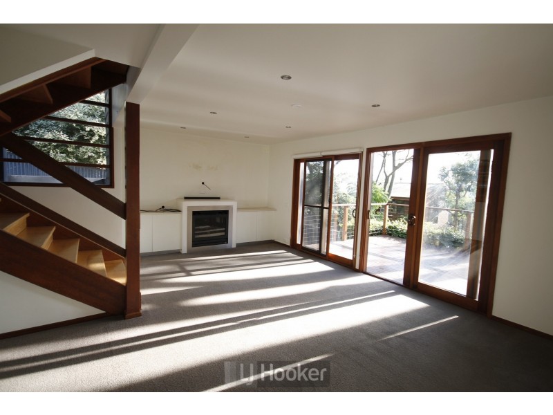 131 Skye Point Road, Coal Point NSW 2283