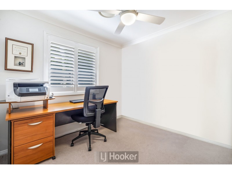 16 Connaught Road, Valentine NSW 2280