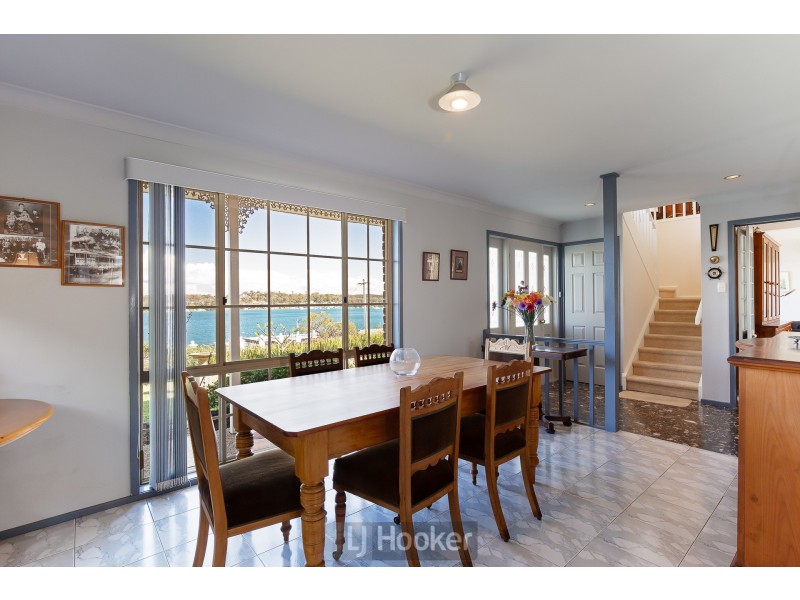 61 Sealand Road, Fishing Point NSW 2283