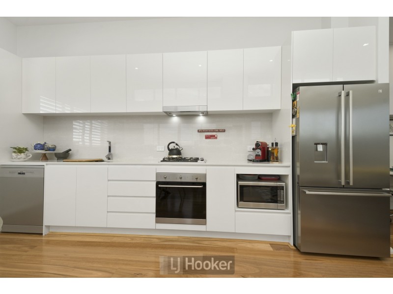 404/2 Howard Street, Warners Bay NSW 2282