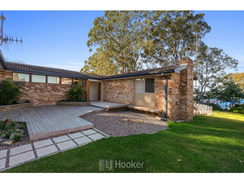 36a Thompson Road, Speers Point NSW 2284