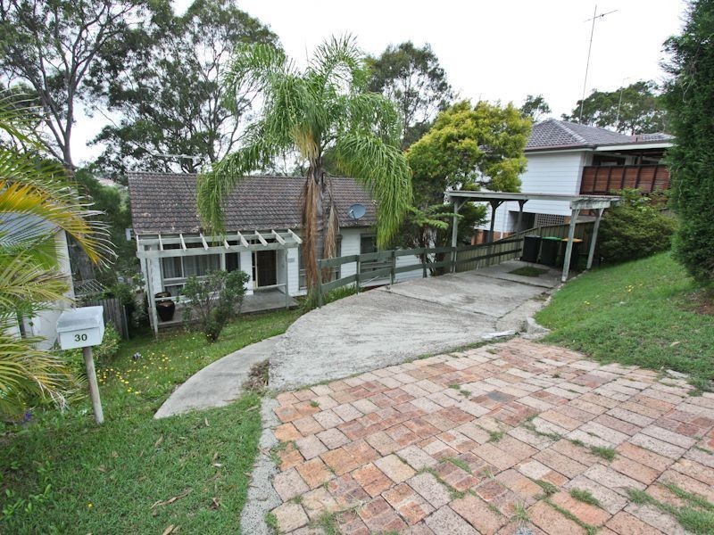 30 Andrew Road, Valentine NSW 2280