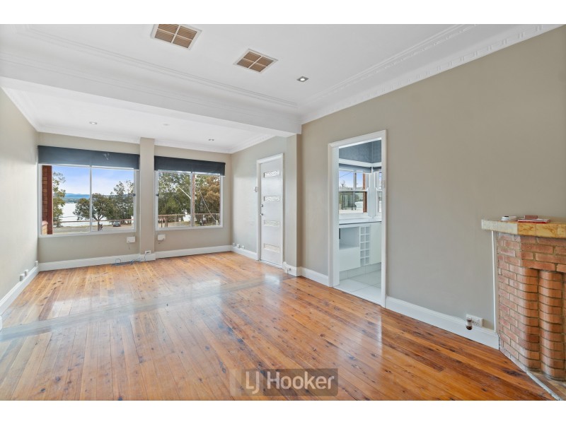 528 The Esplanade Street, Warners Bay NSW 2282