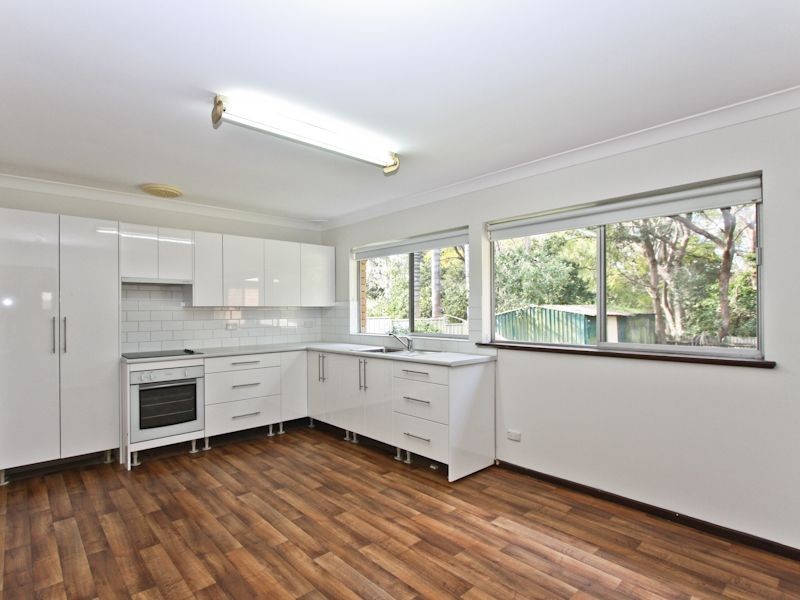 4 Lindsay Avenue, Valentine NSW 2280