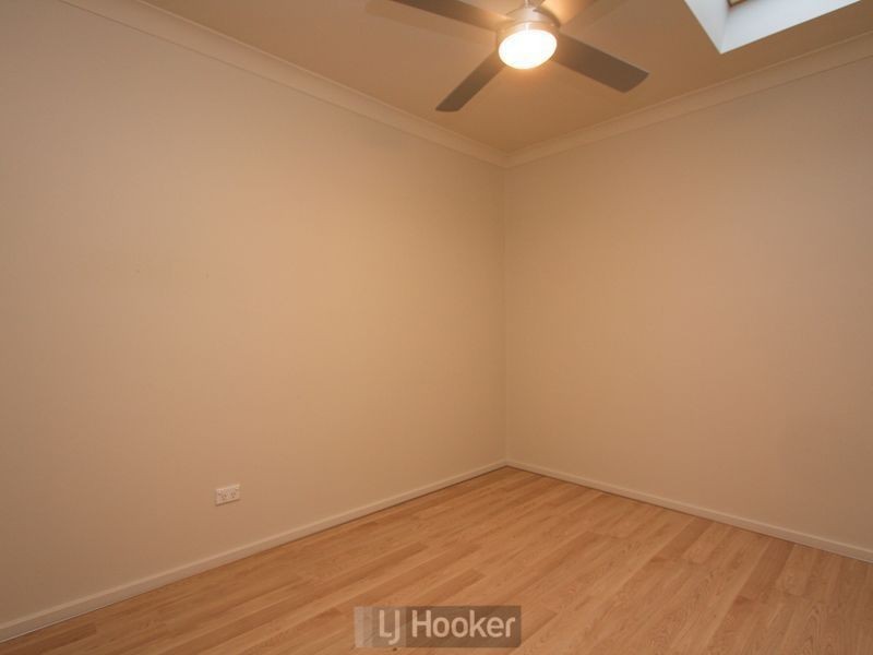 10 Melton Place, Croudace Bay NSW 2280