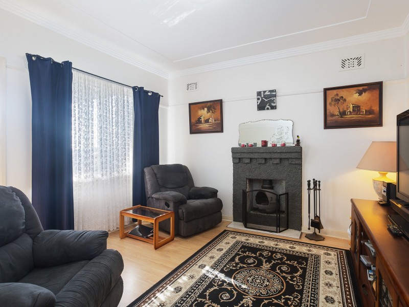 182 The Boulevarde, Toronto NSW 2283