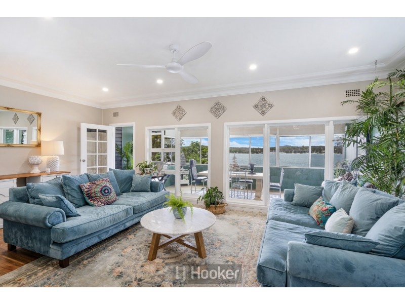 294 The Esplanade, Speers Point NSW 2284