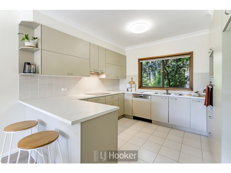 6 Michael Crescent, Valentine NSW 2280