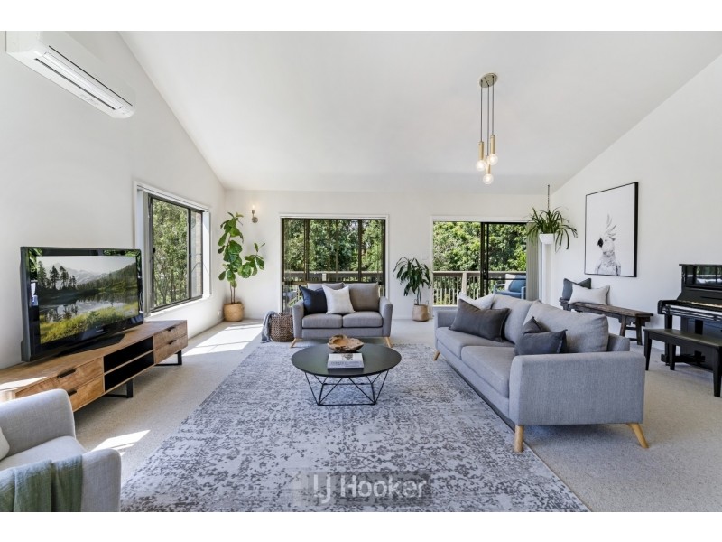 6 Michael Crescent, Valentine NSW 2280