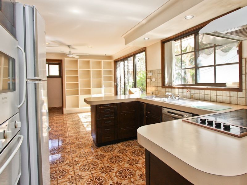 25 Yerambla Close, Eleebana NSW 2282