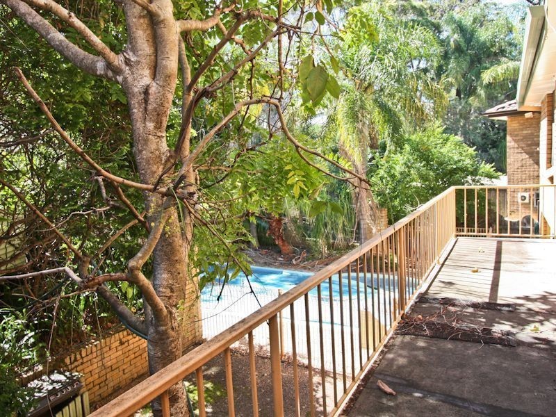 25 Yerambla Close, Eleebana NSW 2282