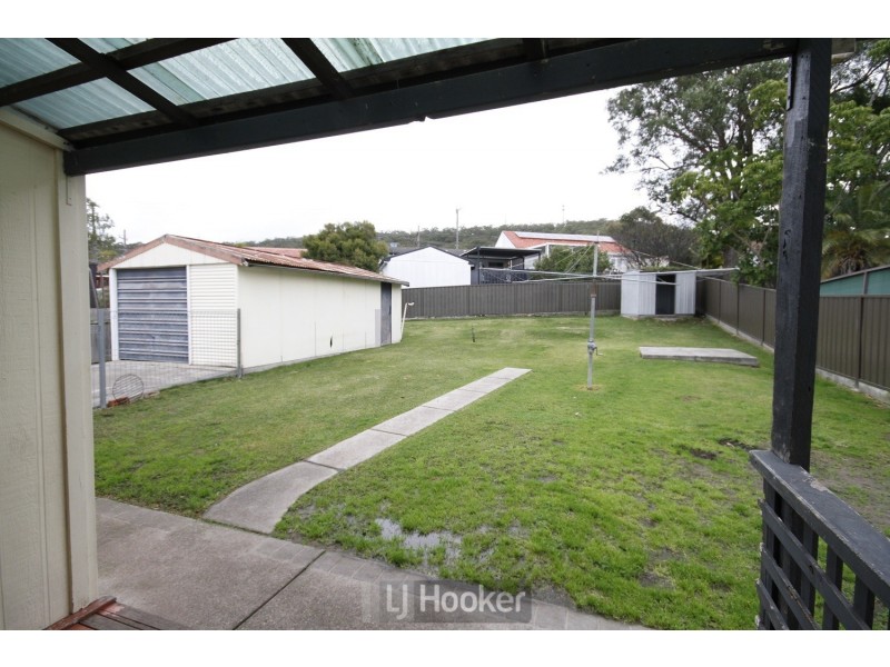 198 Awaba Road, Toronto NSW 2283