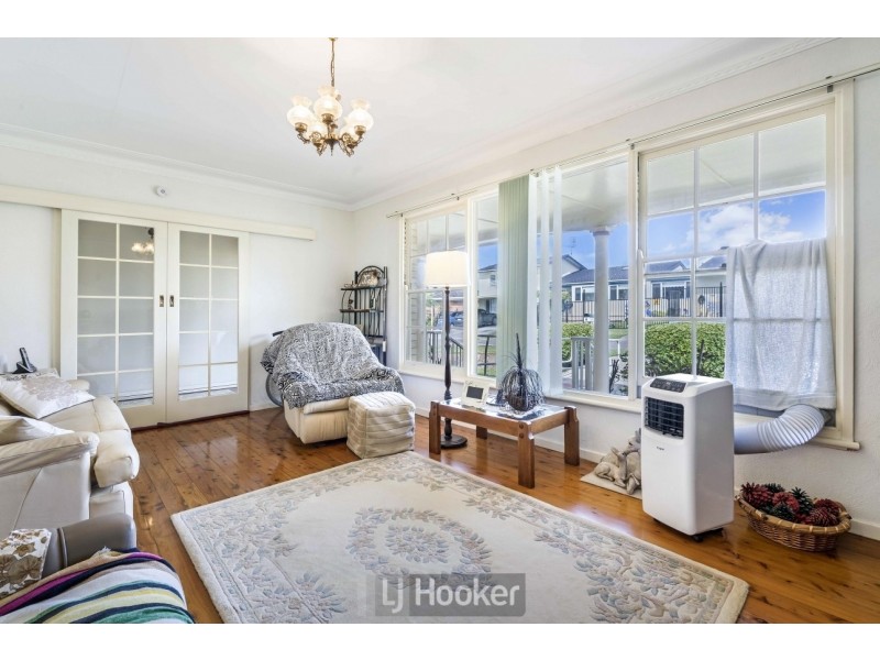 11 Keal Street, Charlestown NSW 2290