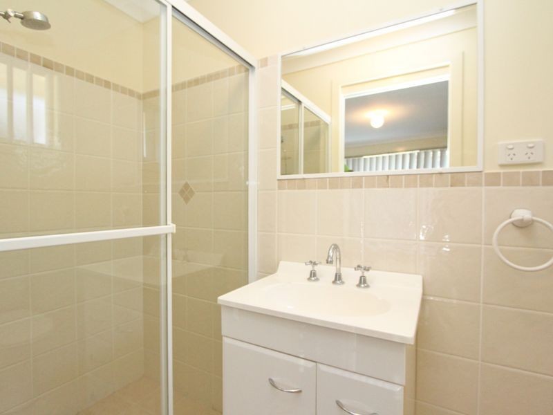 12 Seafarer Close, Belmont NSW 2280