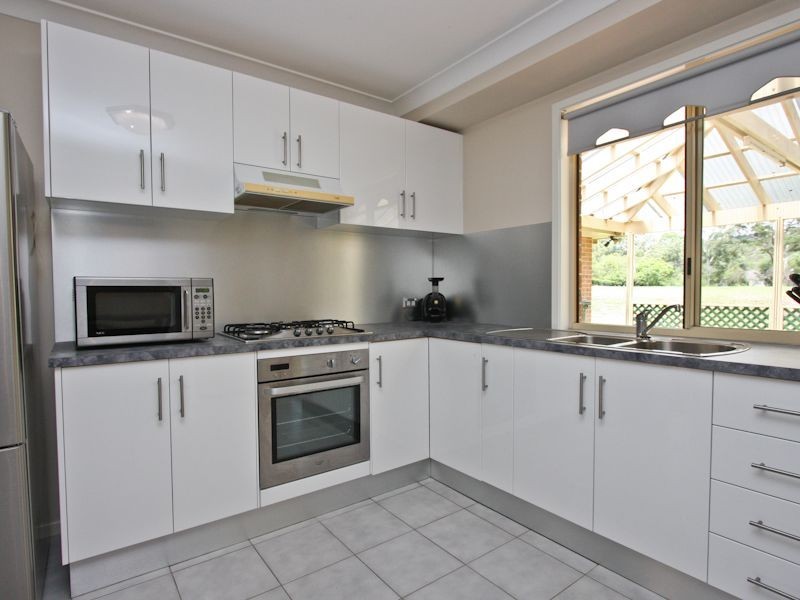 10 Dianne Street, Elermore Vale NSW 2287