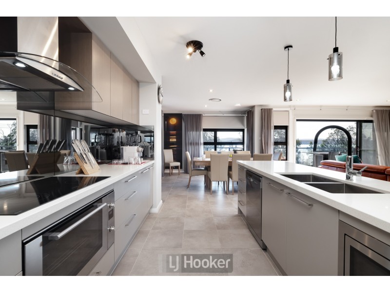 616 Macquarie Drive, Eleebana NSW 2282