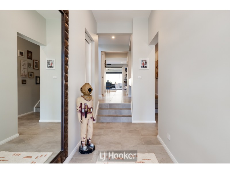 616 Macquarie Drive, Eleebana NSW 2282