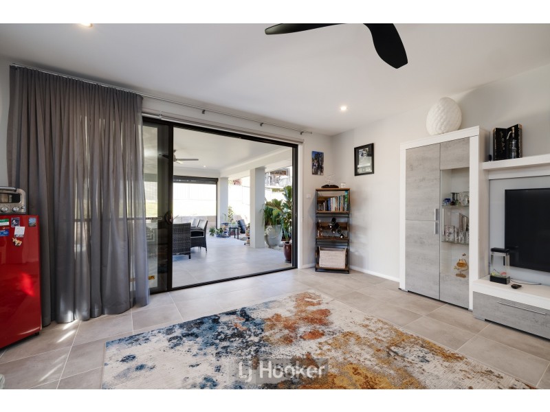 616 Macquarie Drive, Eleebana NSW 2282
