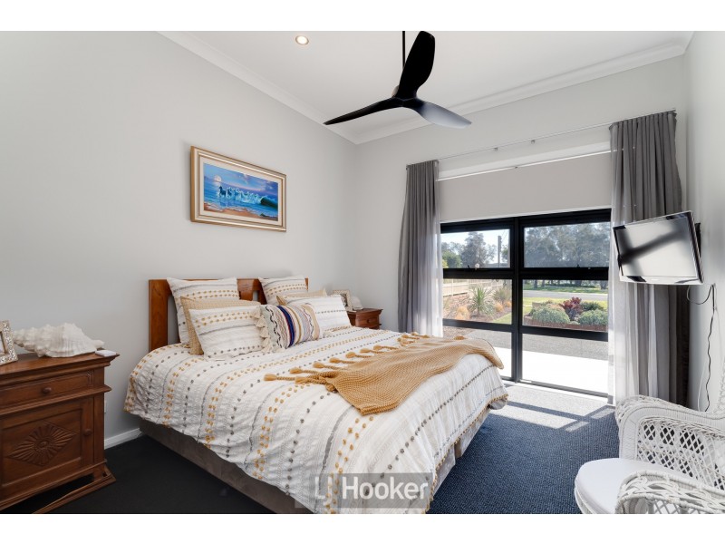 616 Macquarie Drive, Eleebana NSW 2282