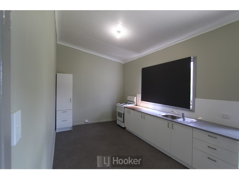 90 Broadmeadow Road, Broadmeadow NSW 2292