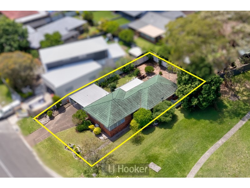65 Ian Street, Eleebana NSW 2282