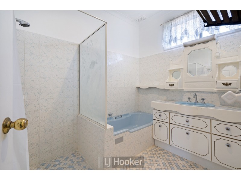 62 Bayview Street, Warners Bay NSW 2282