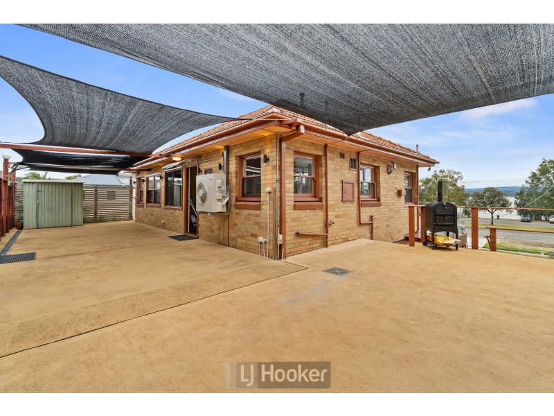 528 The Esplanade Street, Warners Bay NSW 2282