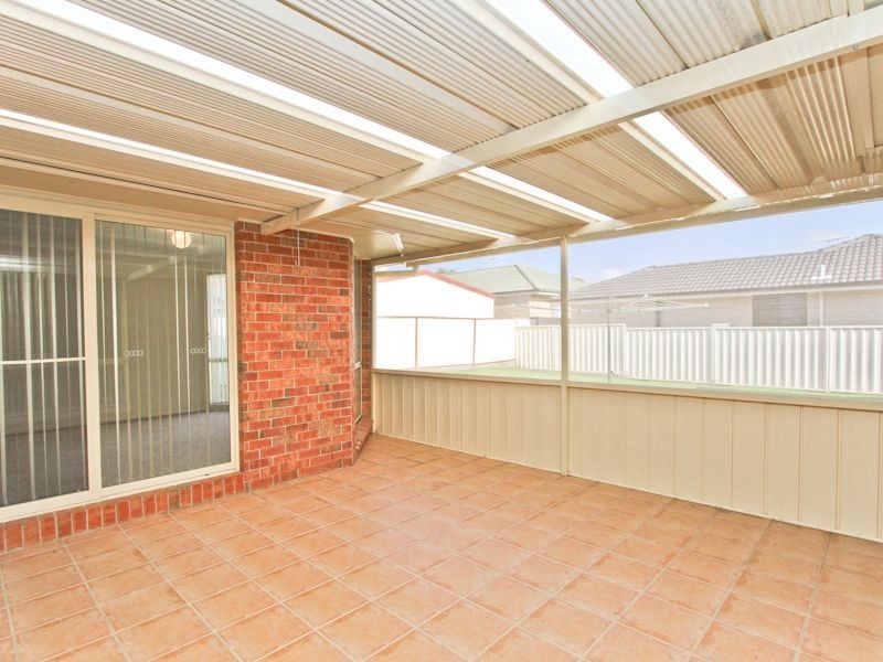 6 Karong Avenue, Maryland NSW 2287