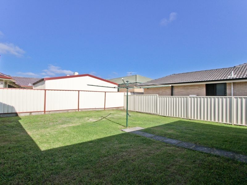 6 Karong Avenue, Maryland NSW 2287