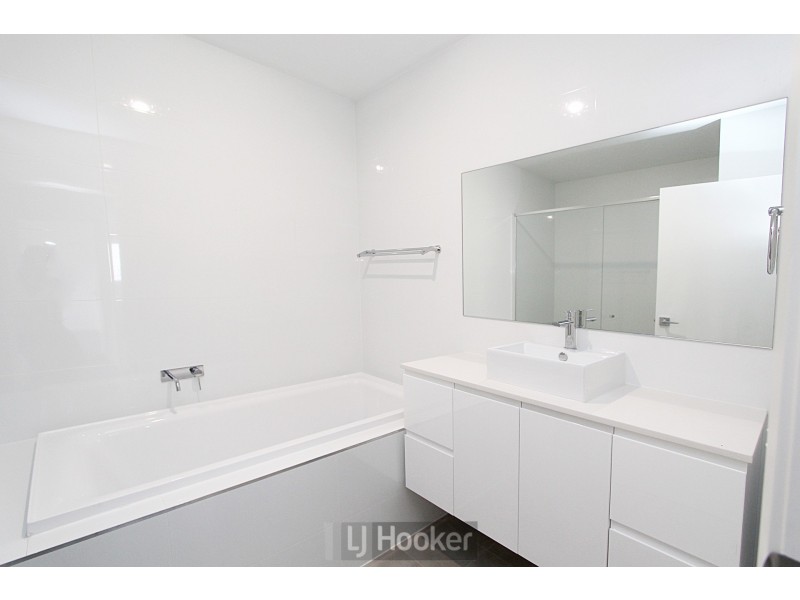 3/37 Yorston Street, Warners Bay NSW 2282