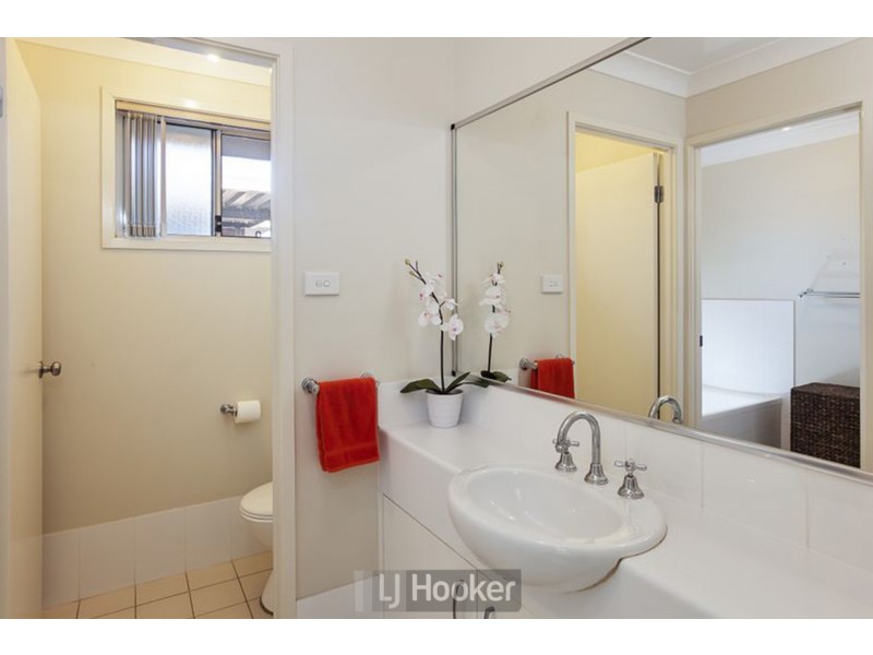 7 Harmony Crescent, Mount Hutton NSW 2290