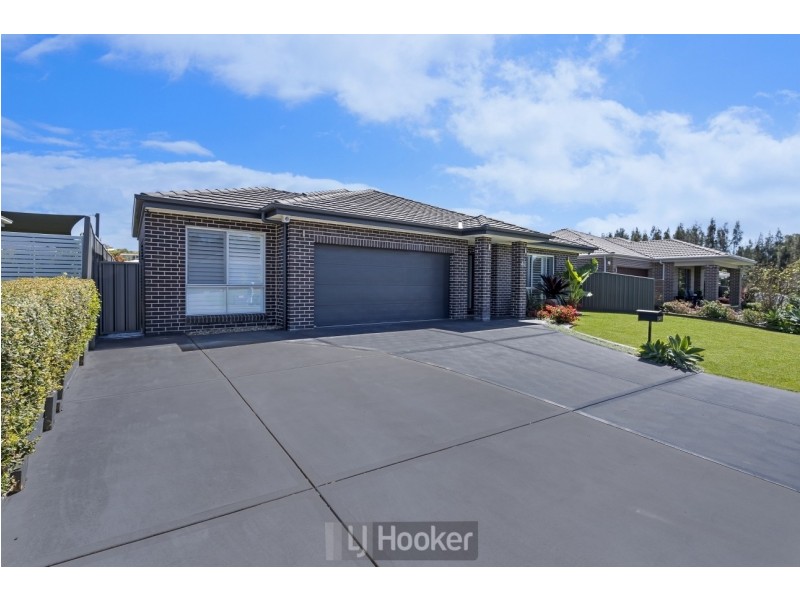 40 John Darling Avenue, Belmont North NSW 2280