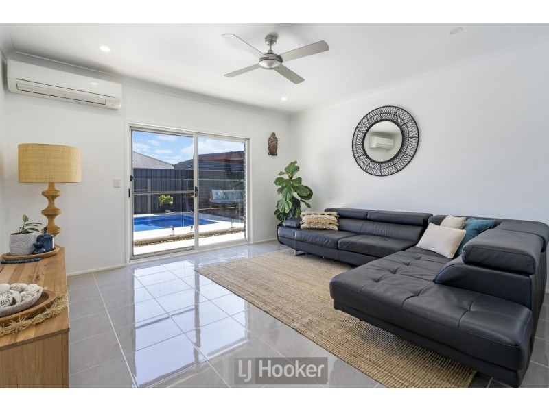 40 John Darling Avenue, Belmont North NSW 2280