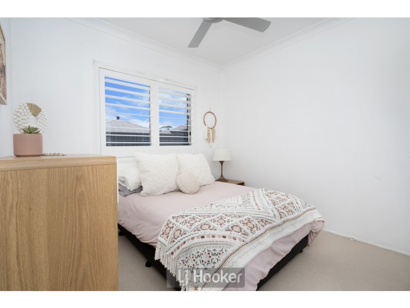 40 John Darling Avenue, Belmont North NSW 2280