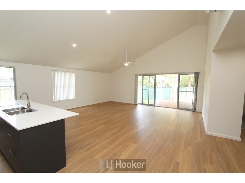 2A Janice Street, Warners Bay NSW 2282