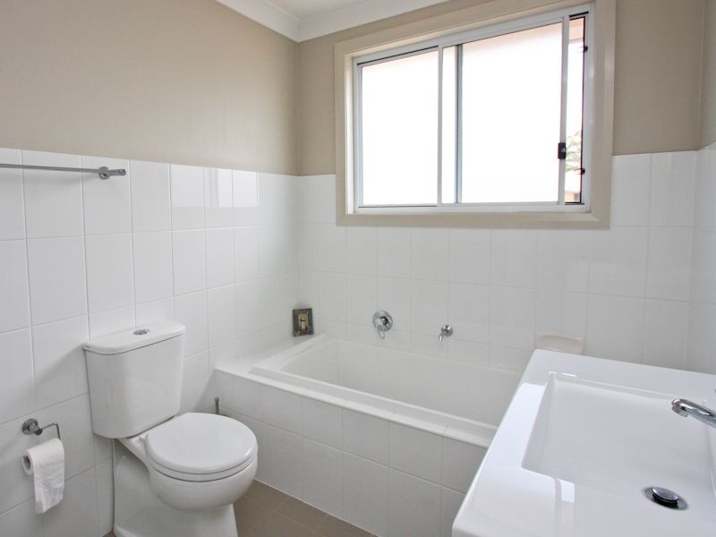 26 Siloam Drive, Belmont North NSW 2280