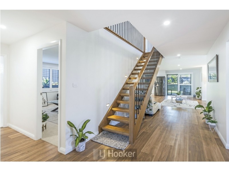 111 Delaware Drive, Macquarie Hills NSW 2285