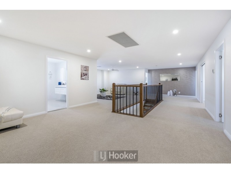 111 Delaware Drive, Macquarie Hills NSW 2285