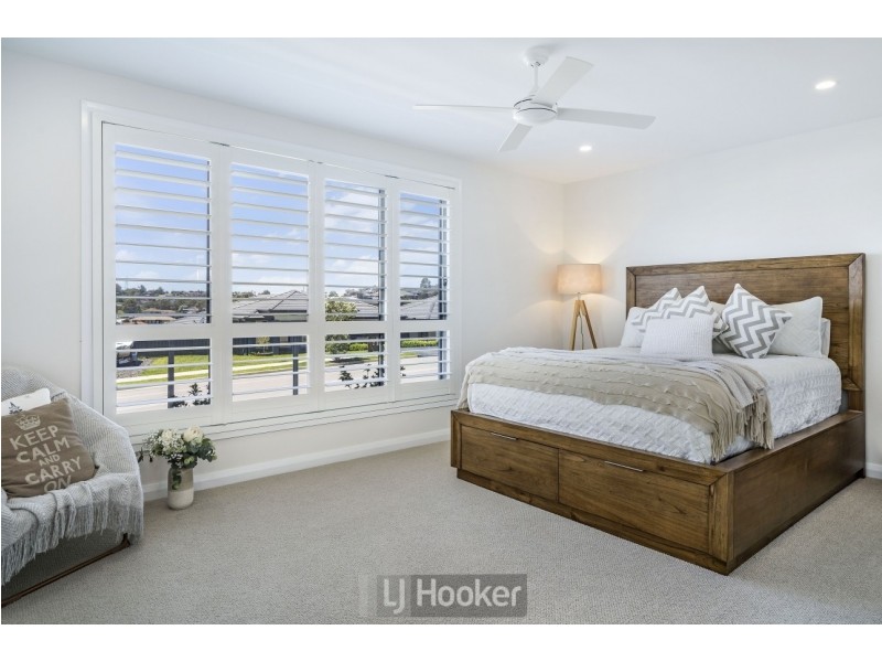 111 Delaware Drive, Macquarie Hills NSW 2285