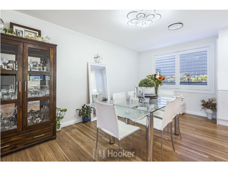 111 Delaware Drive, Macquarie Hills NSW 2285