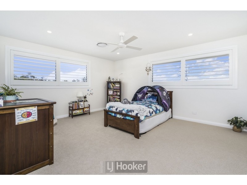 111 Delaware Drive, Macquarie Hills NSW 2285